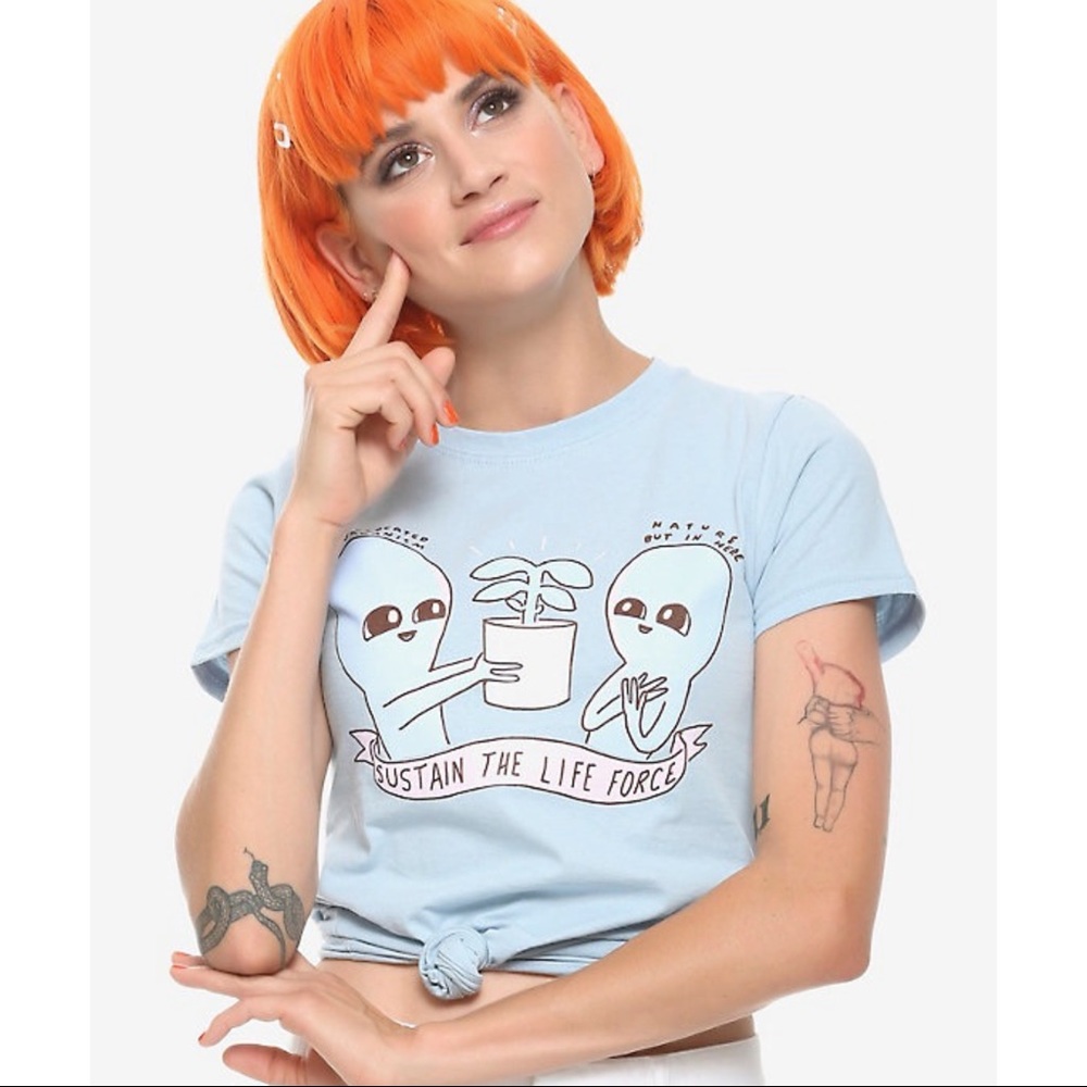 🌏 STRANGE PLANET TEE 🌎